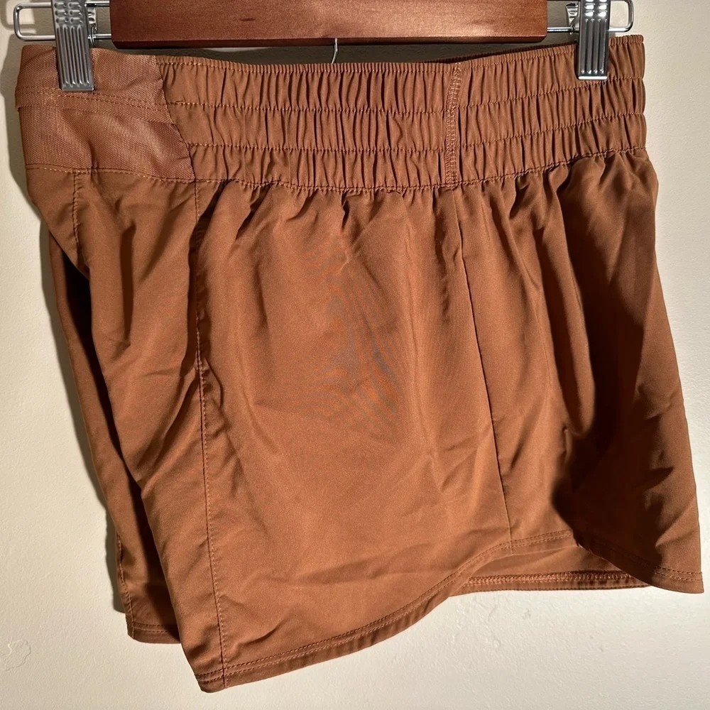 Women's Nike Dri-FIT One Ultra High-Waisted Shorts - Small 2.5” InSeam